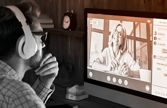 Person doing a virtual online meeting